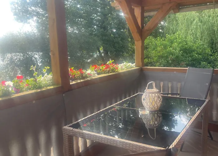 Ferienwohnung * راينزبرج