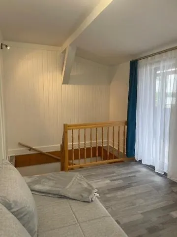 Ferienwohnung راينزبرج