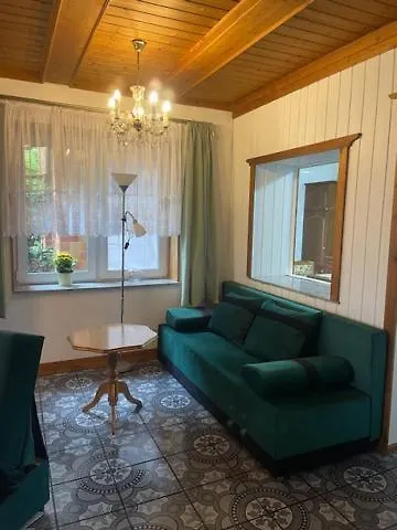 Ferienwohnung * راينزبرج